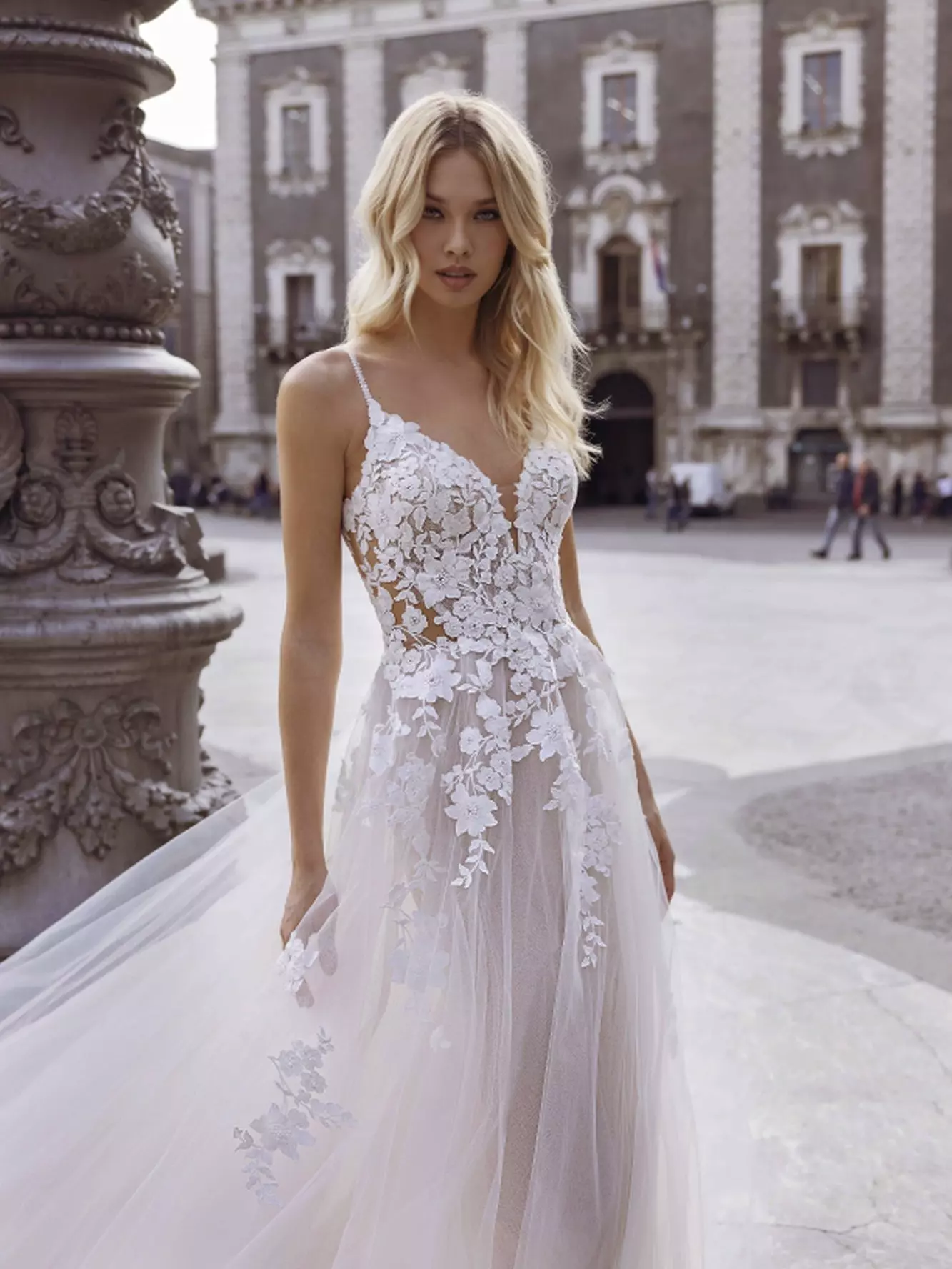 Brautkleid Rachel von Modeca